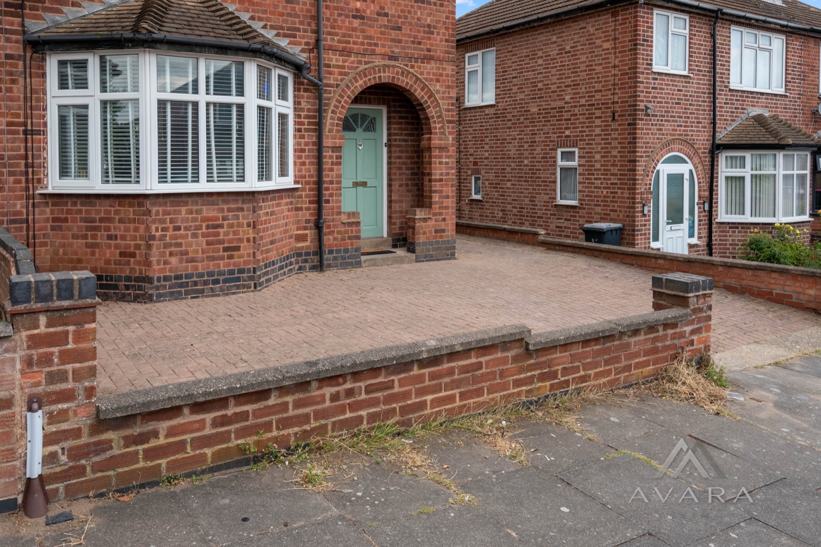 Front exterior of Avara Living property at Ferndale Road Leicester